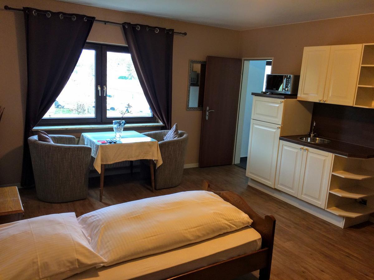 Hotel Zum Schnackel In Mainz Βιζμπάντεν Εξωτερικό φωτογραφία