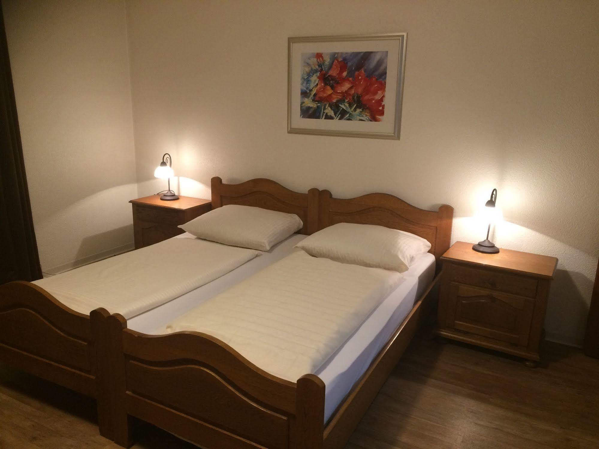 Hotel Zum Schnackel In Mainz Βιζμπάντεν Εξωτερικό φωτογραφία